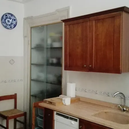 Holiday Verona فيرونا